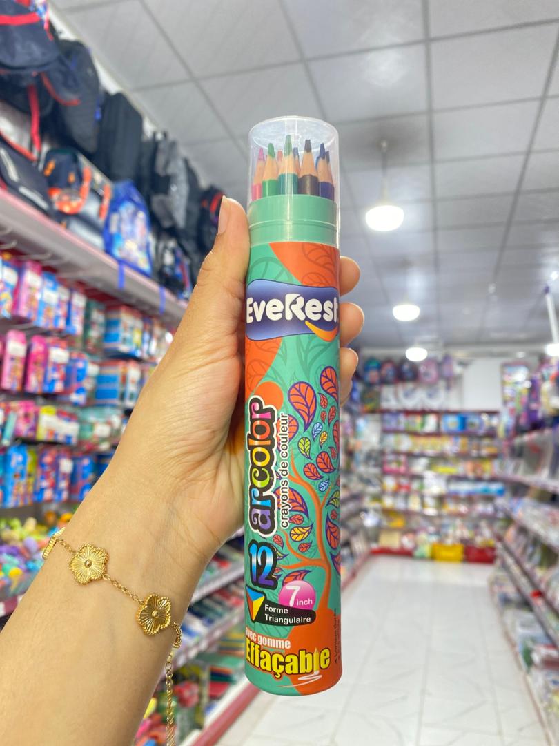 اقلام تلوين 12